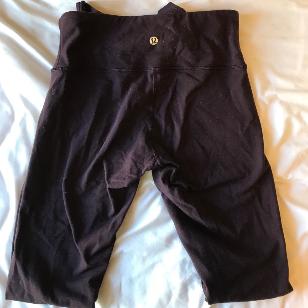 Lululemon plum yoga pants